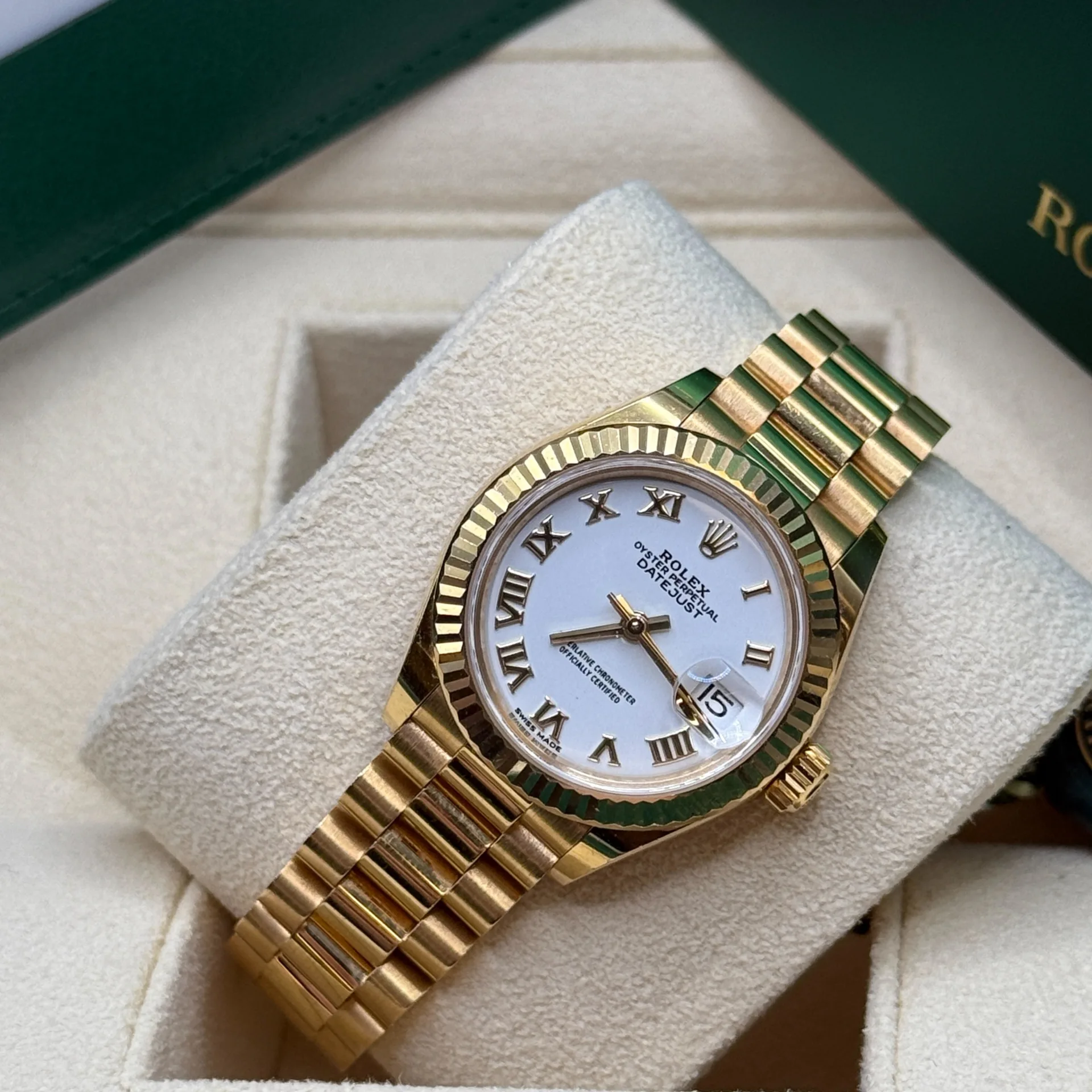 Rolex Lady-Datejust 28mm 279178 White Dial - Image 8