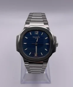 Alternative view of Patek Philippe Nautilus 7118/1A-001