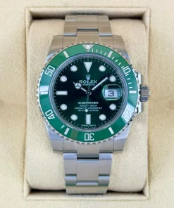 Alternative view of Rolex Submariner 40mm 116610LV