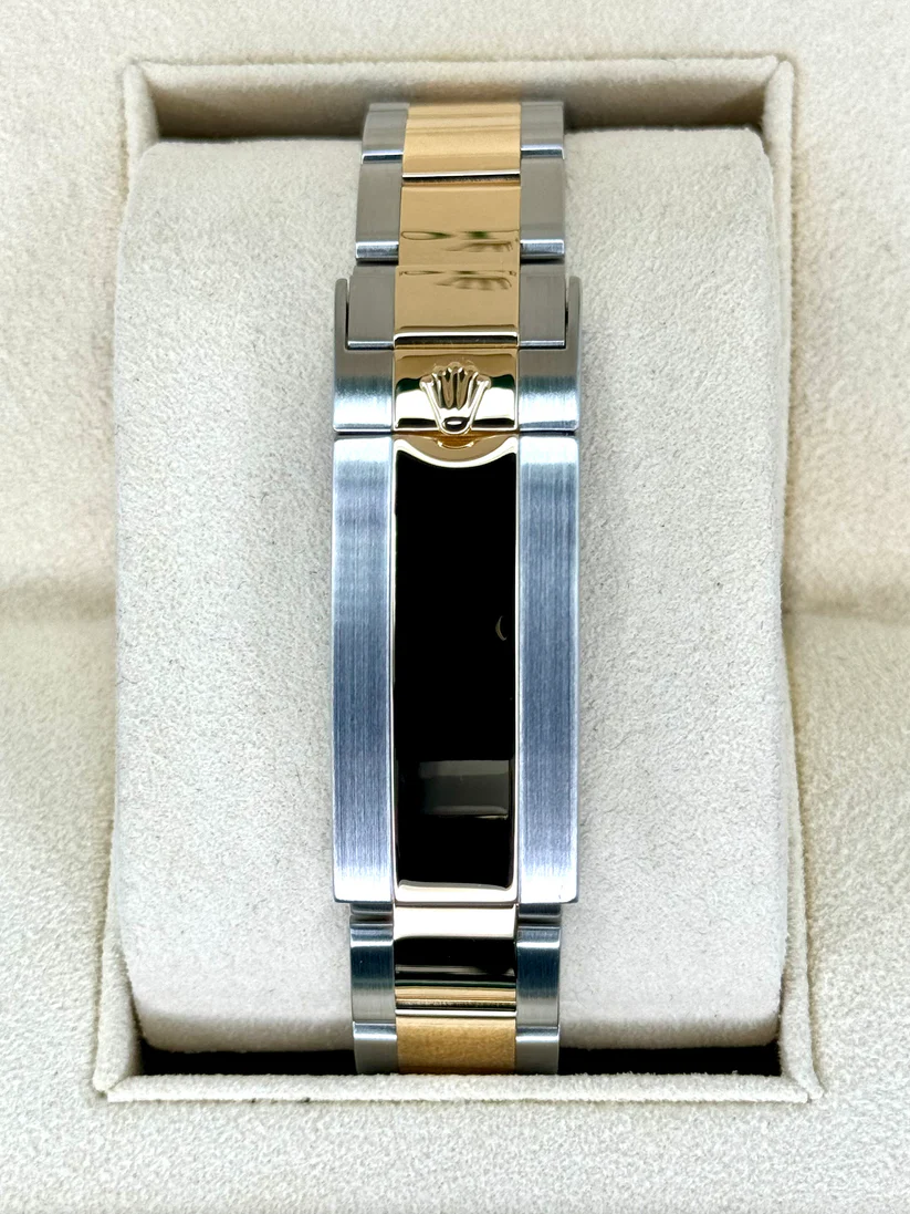 Rolex Submariner 40mm 116613LB - Image 6