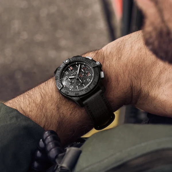 Breitling Avenger B01 Chronograph 44mm SB0147101B1X1