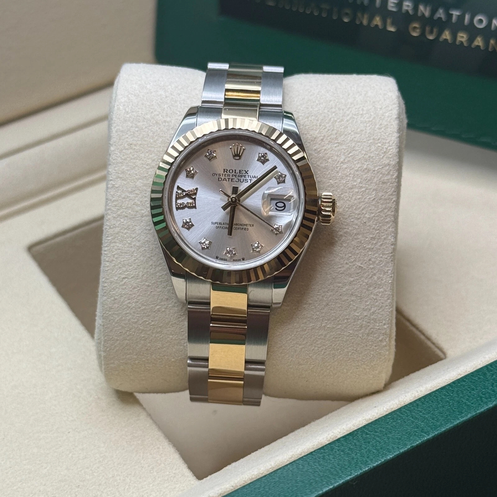 Rolex Lady-Datejust 28mm 279173 Silver Diamond Dial Oyster Bracelet - Image 7