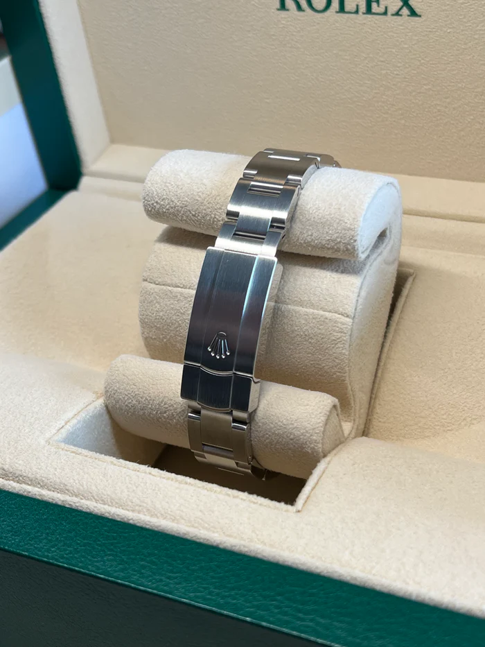 Rolex Oyster Perpetual 31mm 277200-0006 Green Dial Oyster Bracelet Watch - Image 8