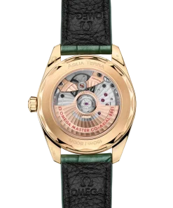 Alternative view of Omega Seamaster Aqua Terra Shades 38 mm Bay green Dial 18k Yellow Gold Strap 220.53.38.20.10.001