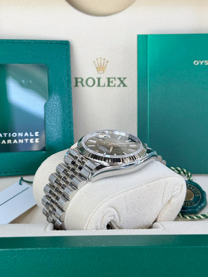 Rolex Datejust 36mm 126234 Olive Green Palm Motif Dial Jubilee Stainless Steel Watch - Image 6