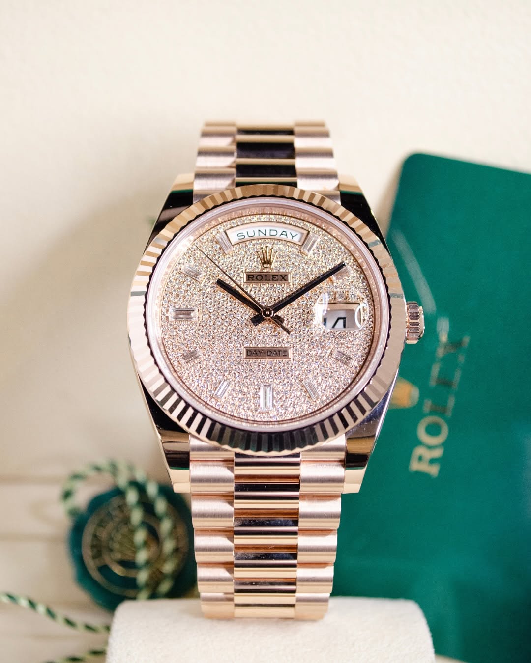 Rolex Day-Date "President" 40mm Everose Gold Diamond Pave Dial - 228235 - Image 2