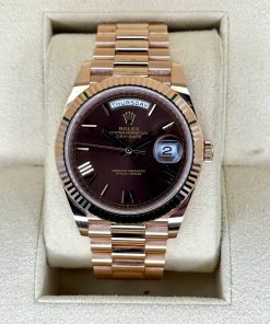 Alternative view of Rolex  Day-Date "President" 40mm Everose Gold Chocolate Roman Dial - 228235