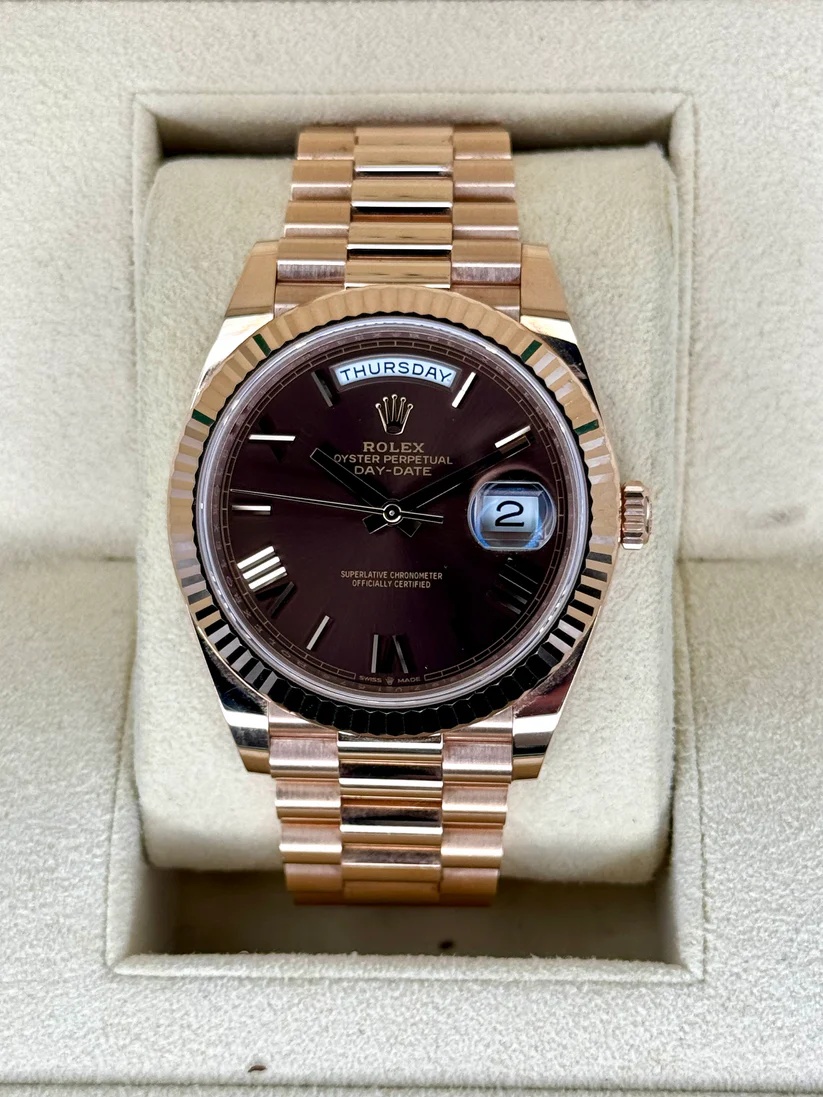 Rolex Day-Date "President" 40mm Everose Gold Chocolate Roman Dial - 228235 - Image 2