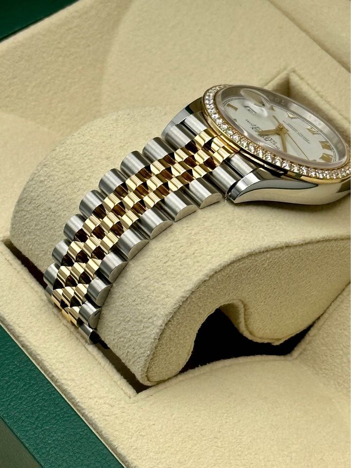 Rolex Datejust 36mm 126283 White Dial Jubilee Bracelet Watch - Image 4