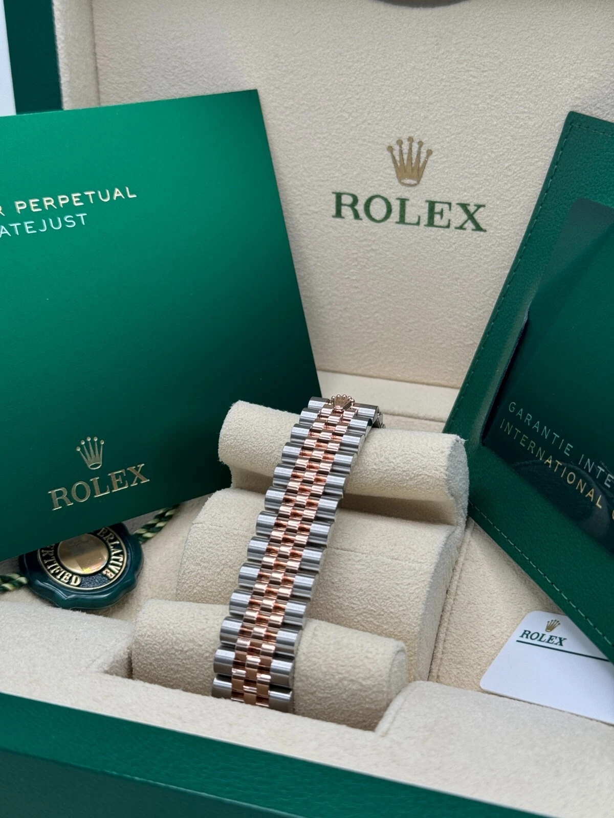 Rolex Lady-Datejust 28mm 279171 Chocolate Diamond Oyster Stainless Steel and Rose Gold - Image 8
