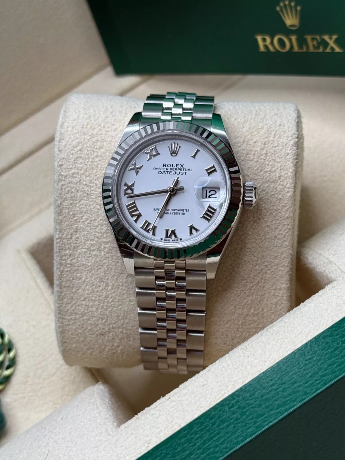 Rolex Lady-Datejust 28mm 279174 White Roman Dial Oyster Bracelet - Image 8