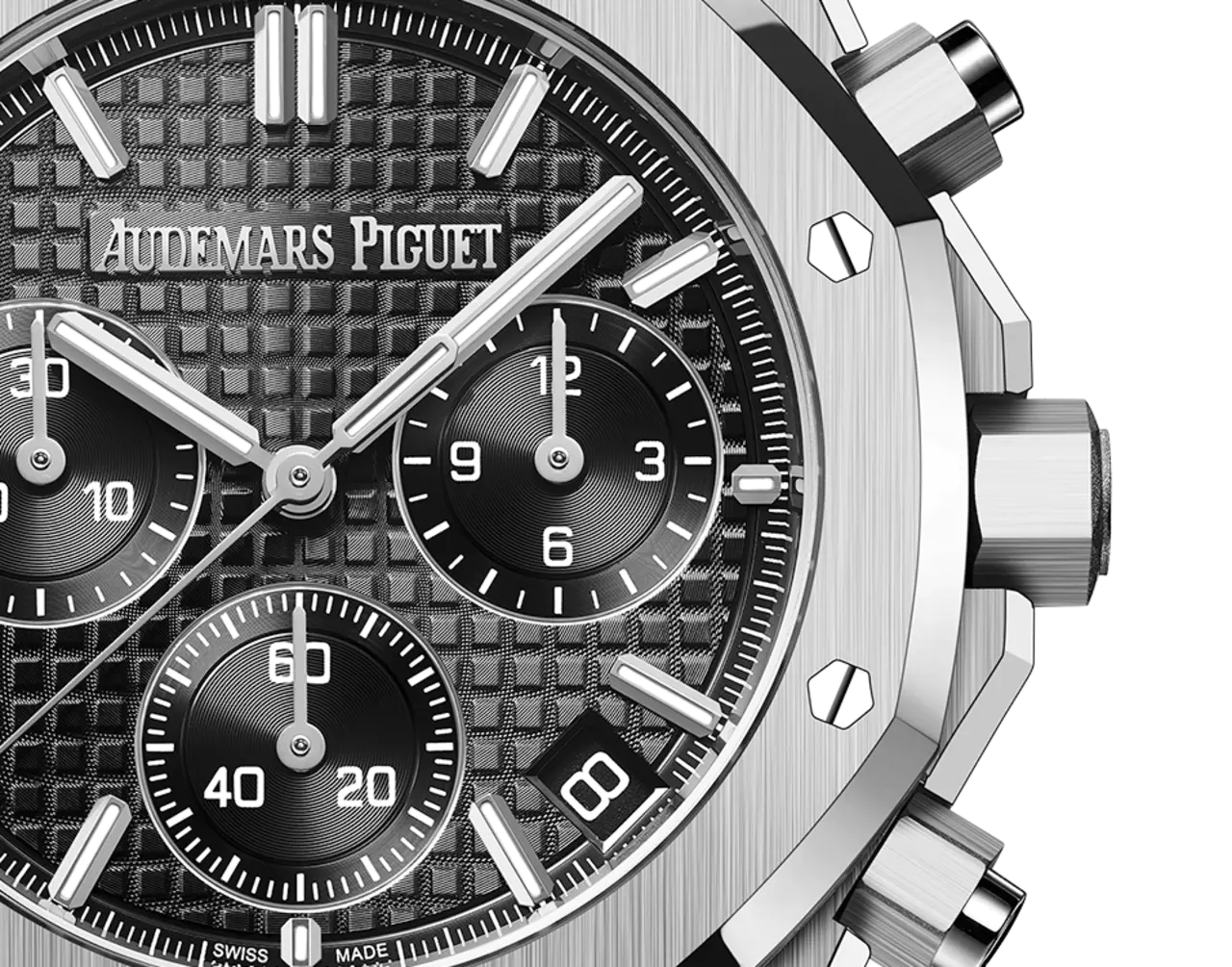 Audemars Piguet ROYAL OAK Black Dial CHRONOGRAPH 41mm - Image 2