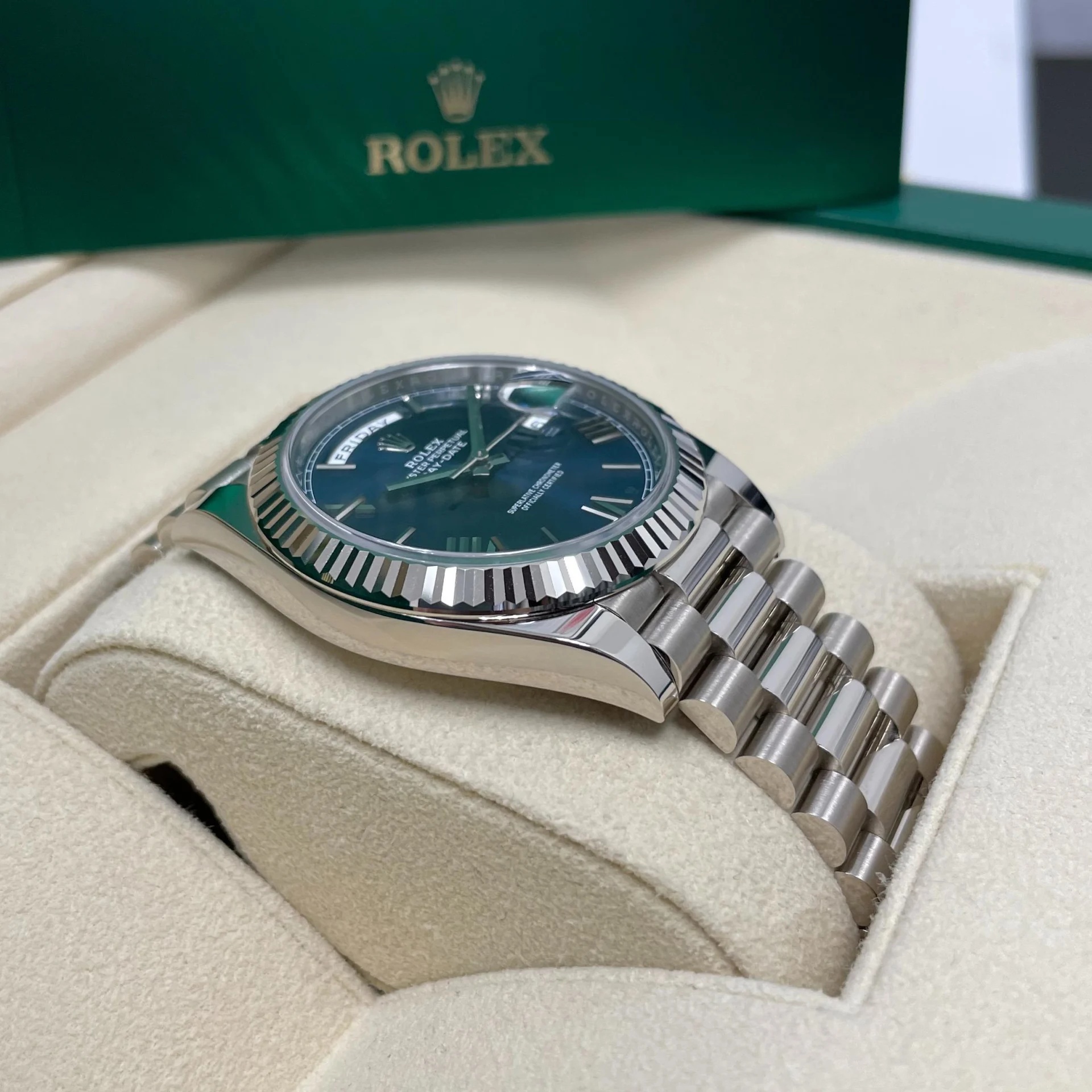 Rolex Day-Date "President" 40mm Blue Roman Dial 228236-0007 - Image 6