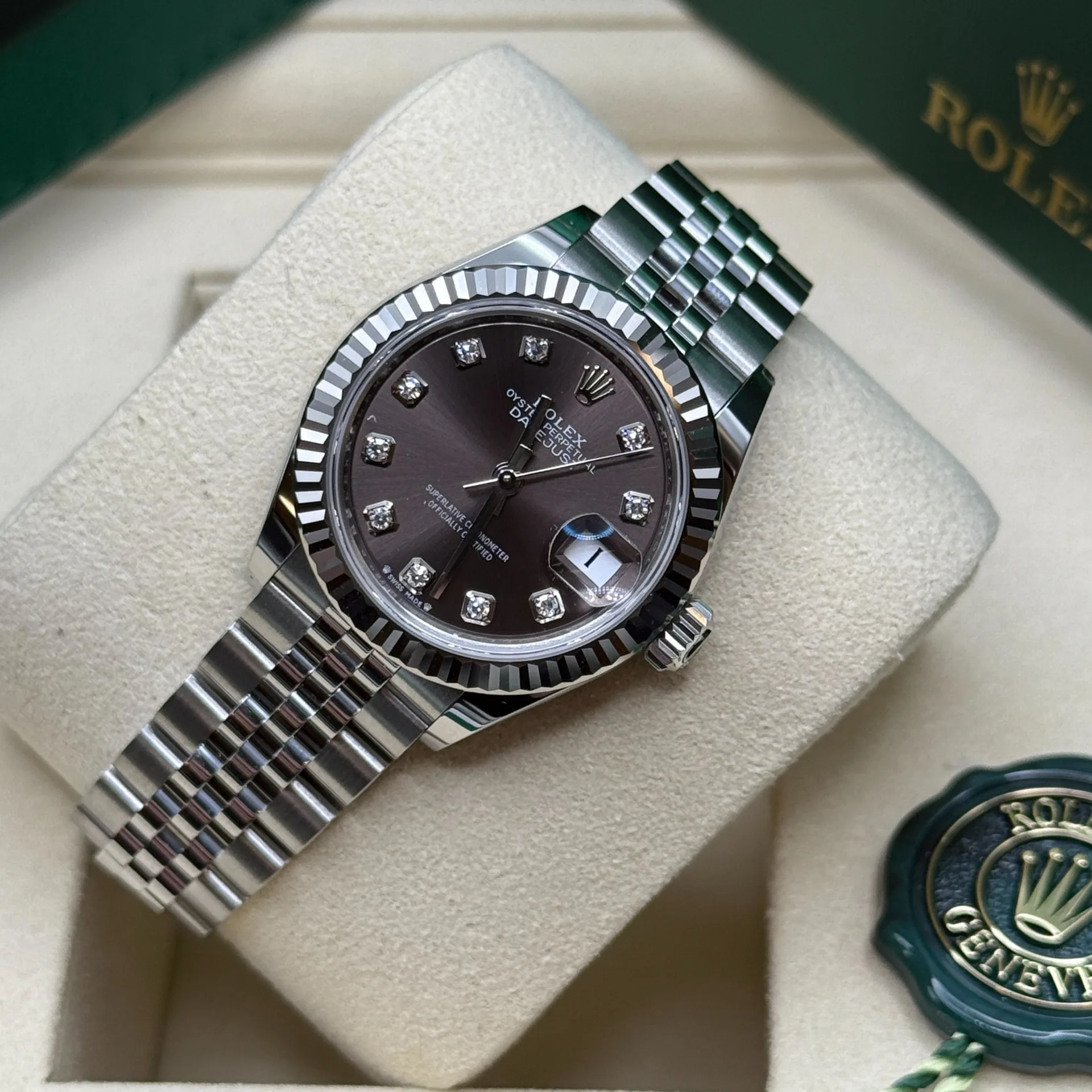 Rolex Lady-Datejust 28mm 279174 Dark Grey Diamond Dial Oyster Bracelet - Image 8