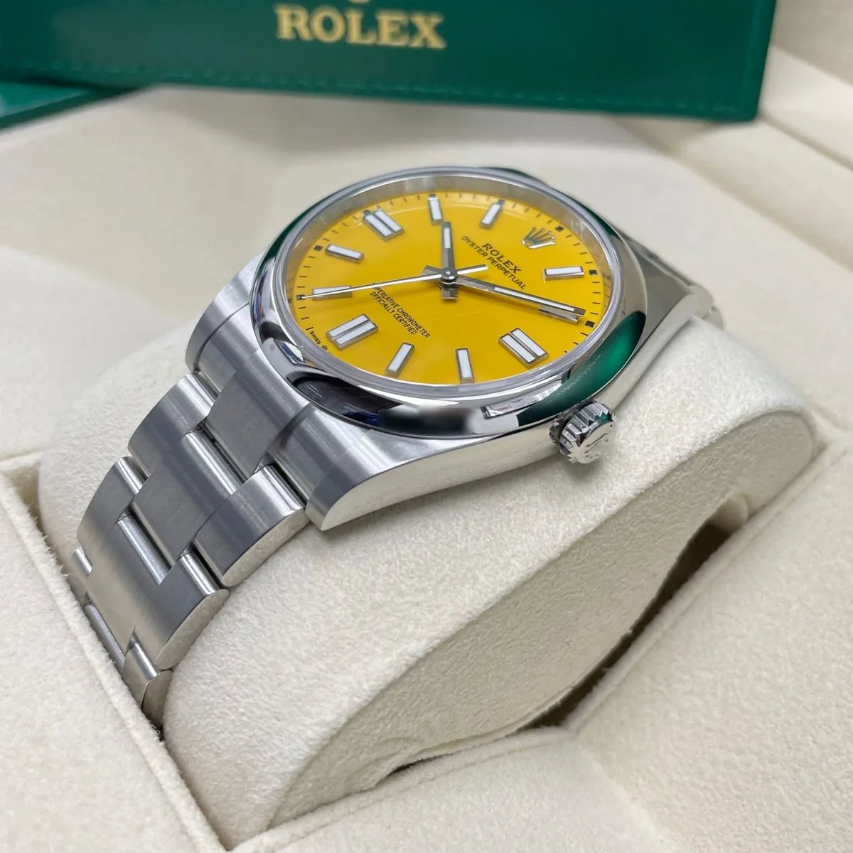 Rolex Oyster Perpetual 41mm 124300-0004 Yellow Dial - Image 4