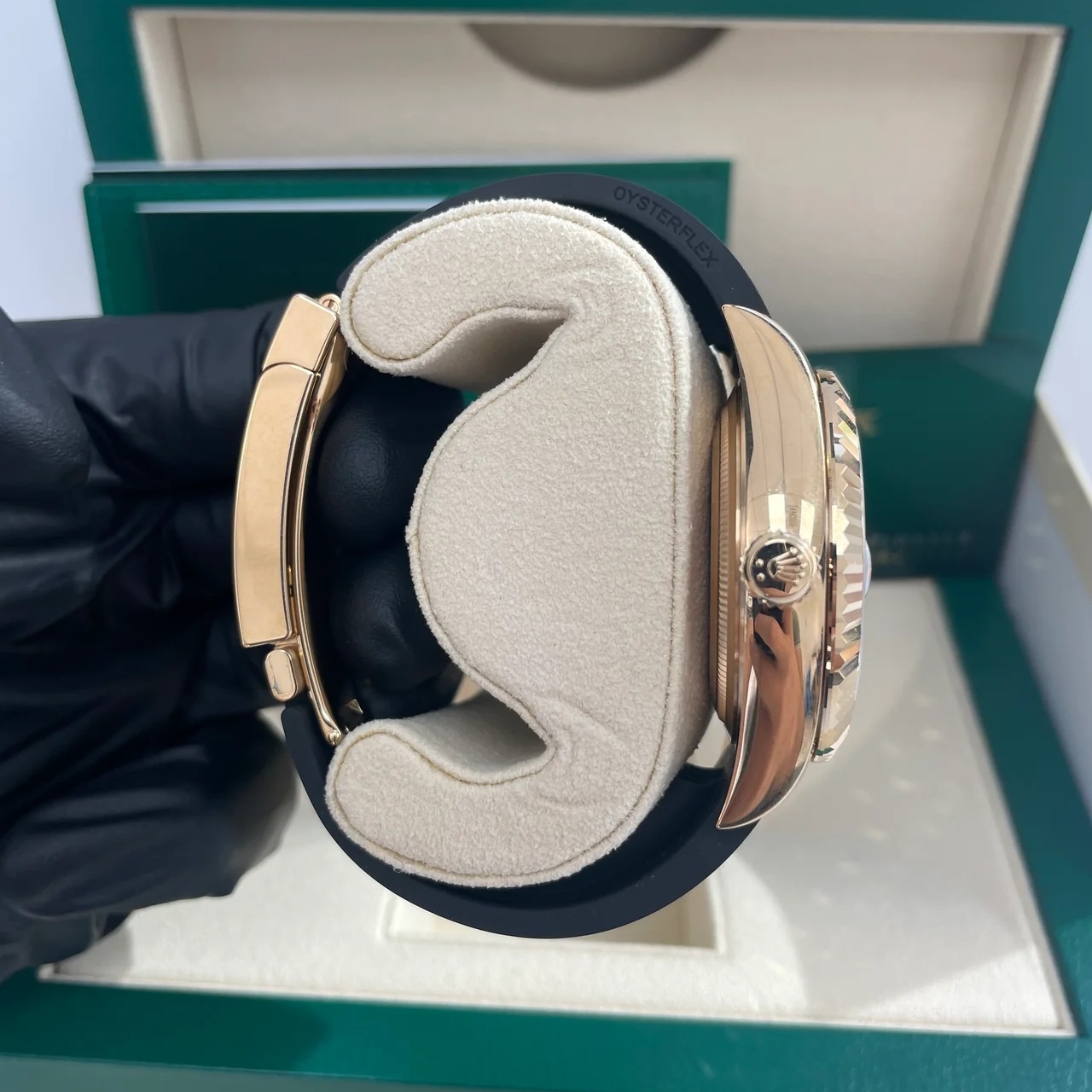 Rolex Sky-Dweller 42mm 336238-0003 Yellow Gold White Dial Oysterflex - Image 5