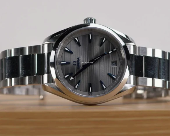 OMEGA Seamaster Aqua Terra 41mm Grey Dial Stainless Steel Bracelet 220.10.41.21.06.001 - Image 2