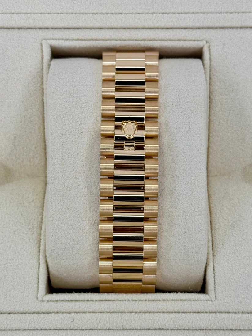 Rolex Day-Date 40mm Diamond Dial Watch 228348RBR-0037 - Image 6