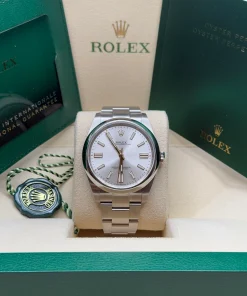 Alternative view of Rolex Oyster Perpetual 36mm 126000-0001 Silver Dial Oyster Bracelet