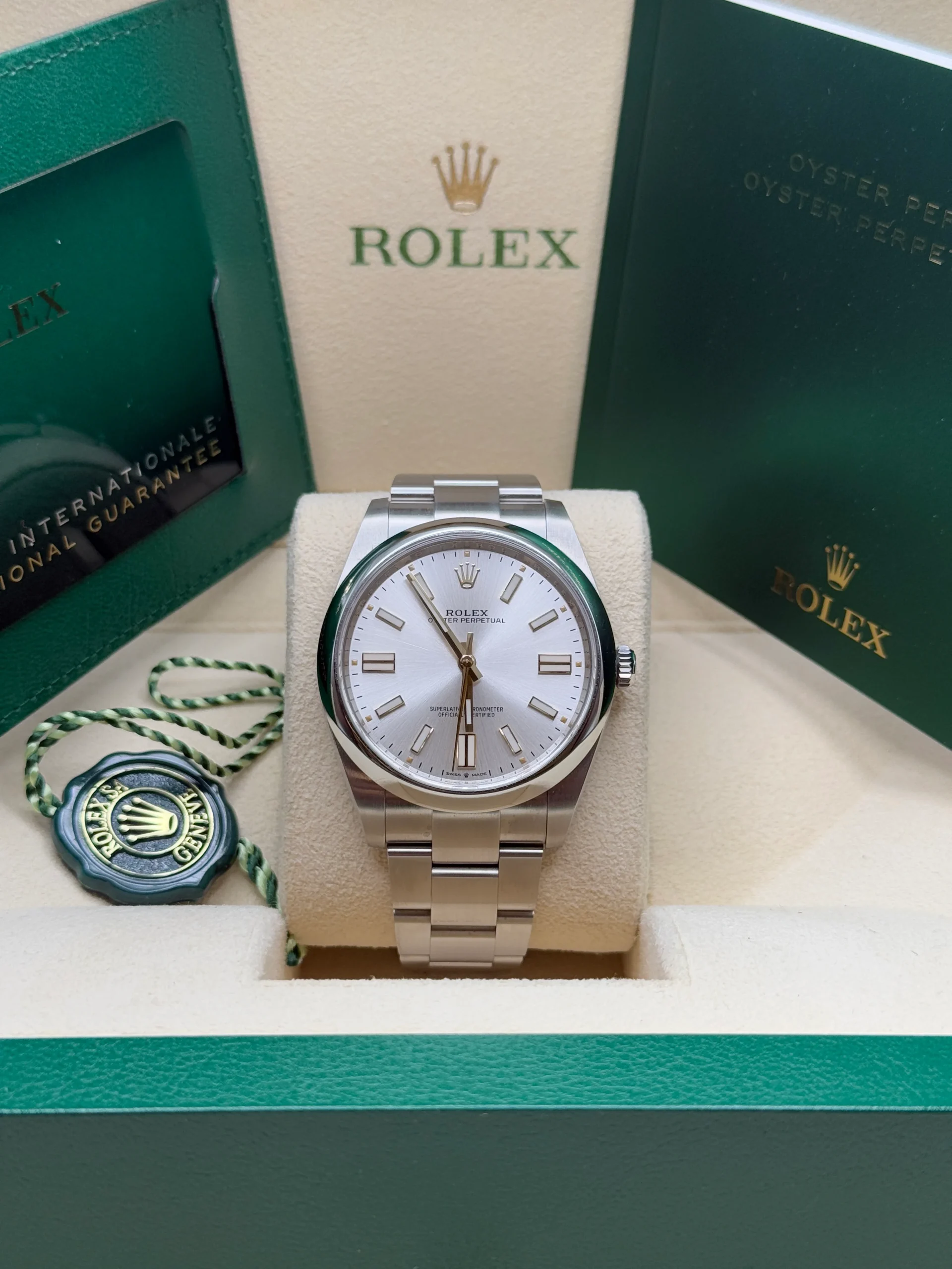 Rolex Oyster Perpetual 36mm 126000-0001 Silver Dial Oyster Bracelet - Image 2