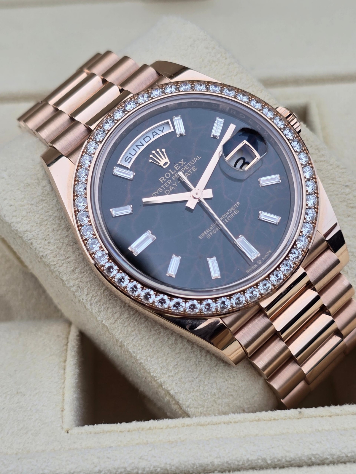 Rolex Day-Date 40mm Eisenkiesel / Diamonds Dial 228345rbr-0016 - Image 4