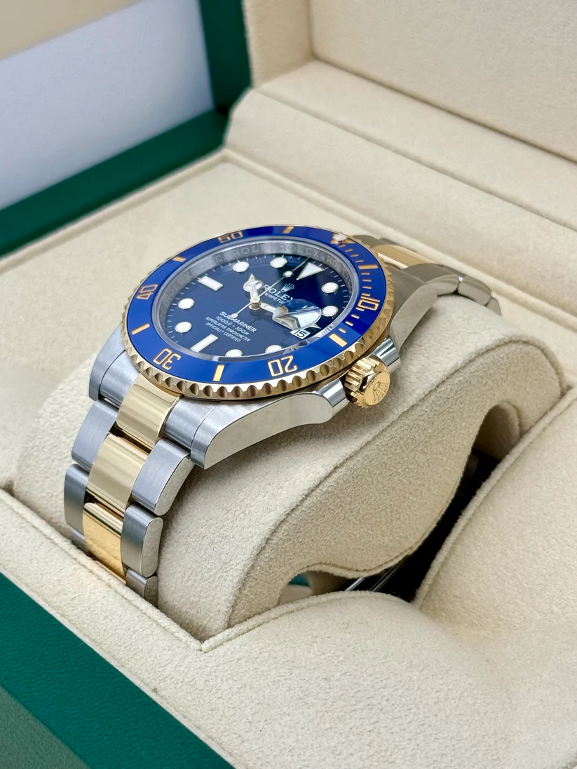 Rolex Submariner 41mm 126613LB - Image 3