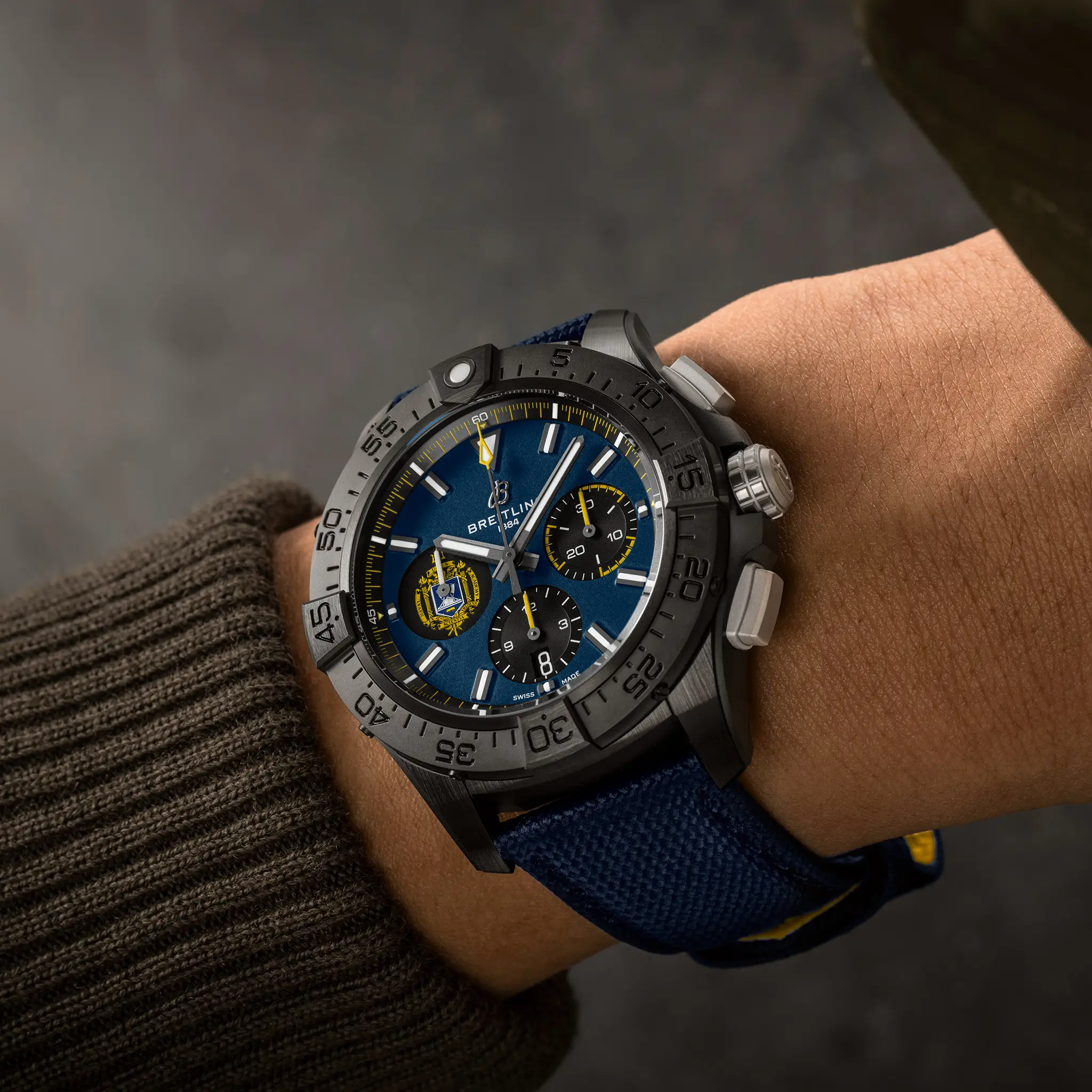 Breitling Avenger B01 Chronograph 44mm SB01474A1C1X1 - Image 4