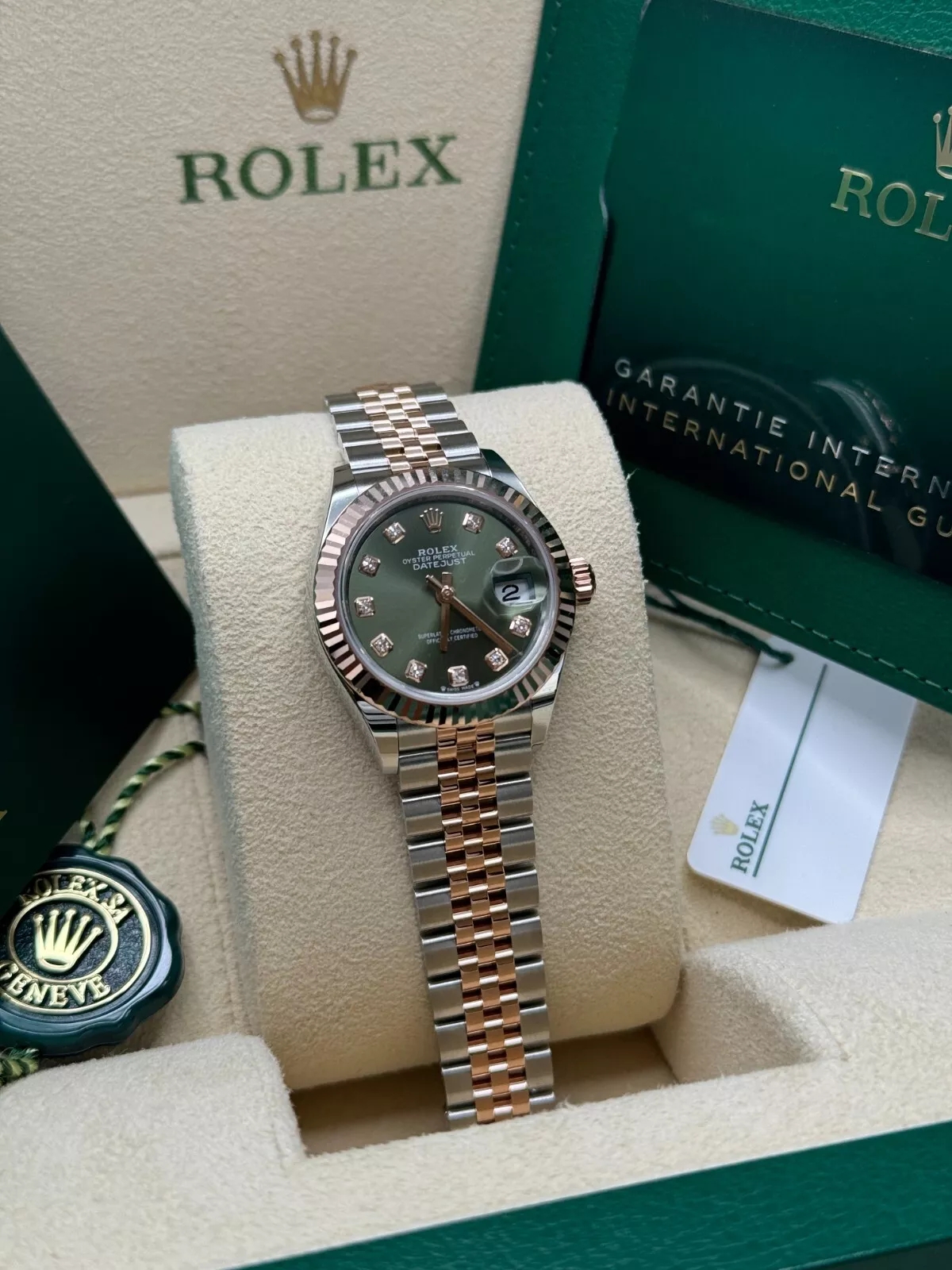 Rolex Lady-Datejust 28mm 279171 Green Diamond Oyster Stainless Steel and Rose Gold - Image 4