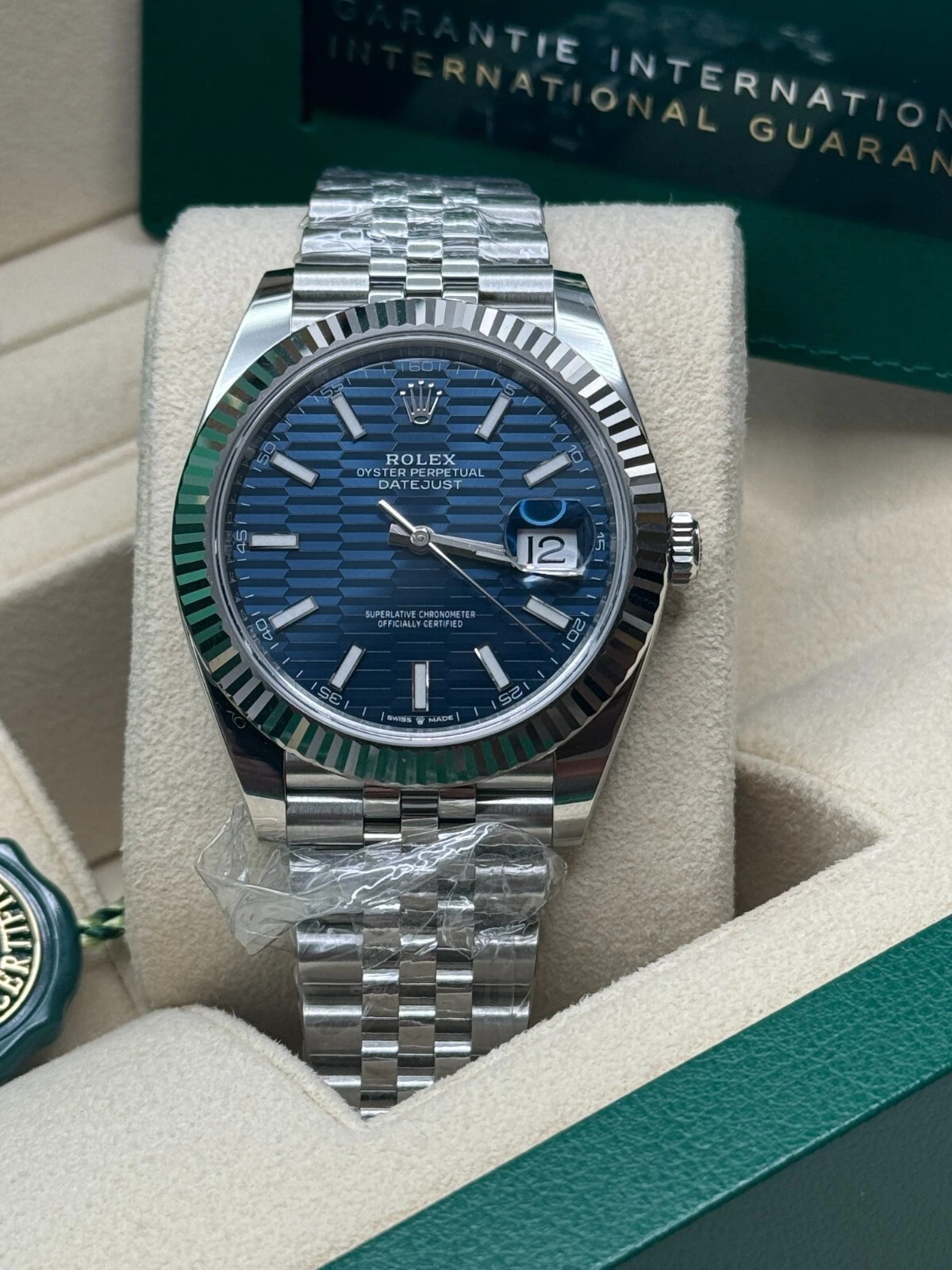Rolex Datejust 41mm Blue Fluted Motif Index Dial Jubilee Bracelet Watch - 126334 - Image 4