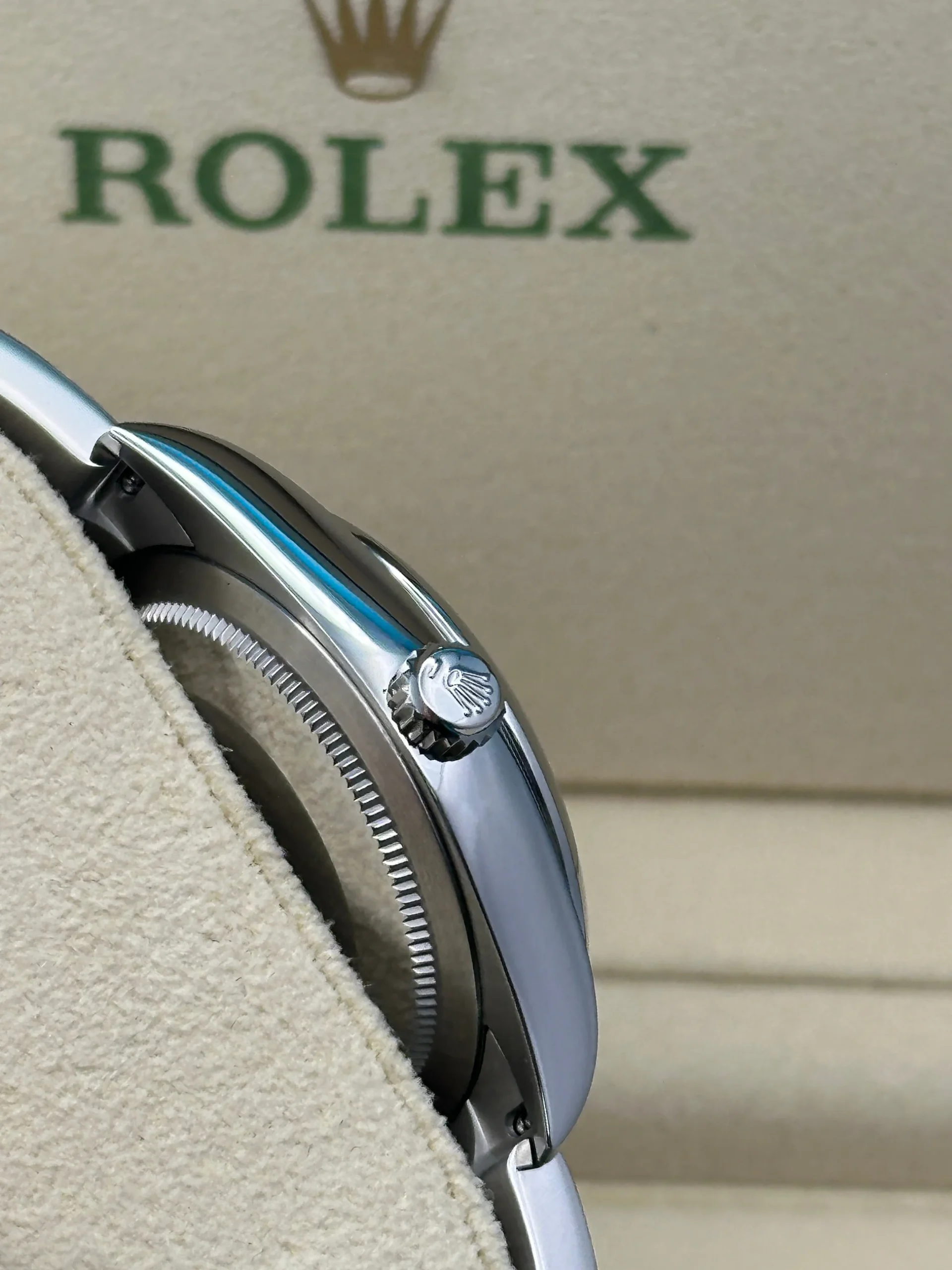 Rolex Oyster Perpetual 34mm 124200-0009 Pink Dial Oyster Stainless Steel Bracelet Watch - Image 6