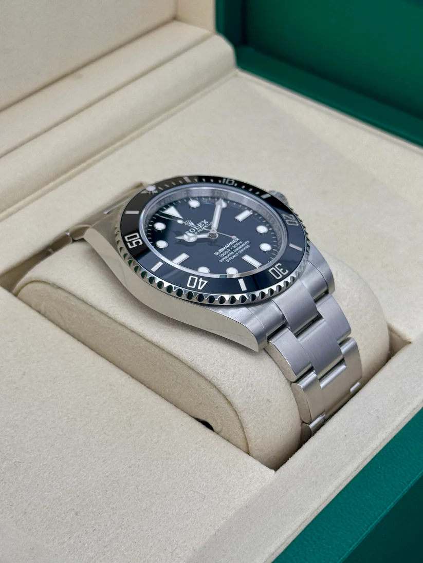 Rolex Submariner 41mm 124060 - Image 4