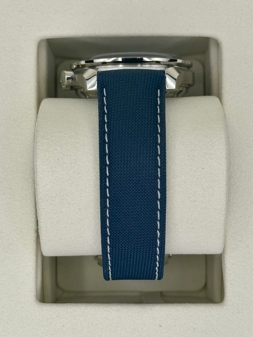 Omega Speedmaster '57 42mm Snoppy Anniversary Series 310.32.42.50.02.001 SILVER Snoopy AWARD MEN WATCH - Image 10