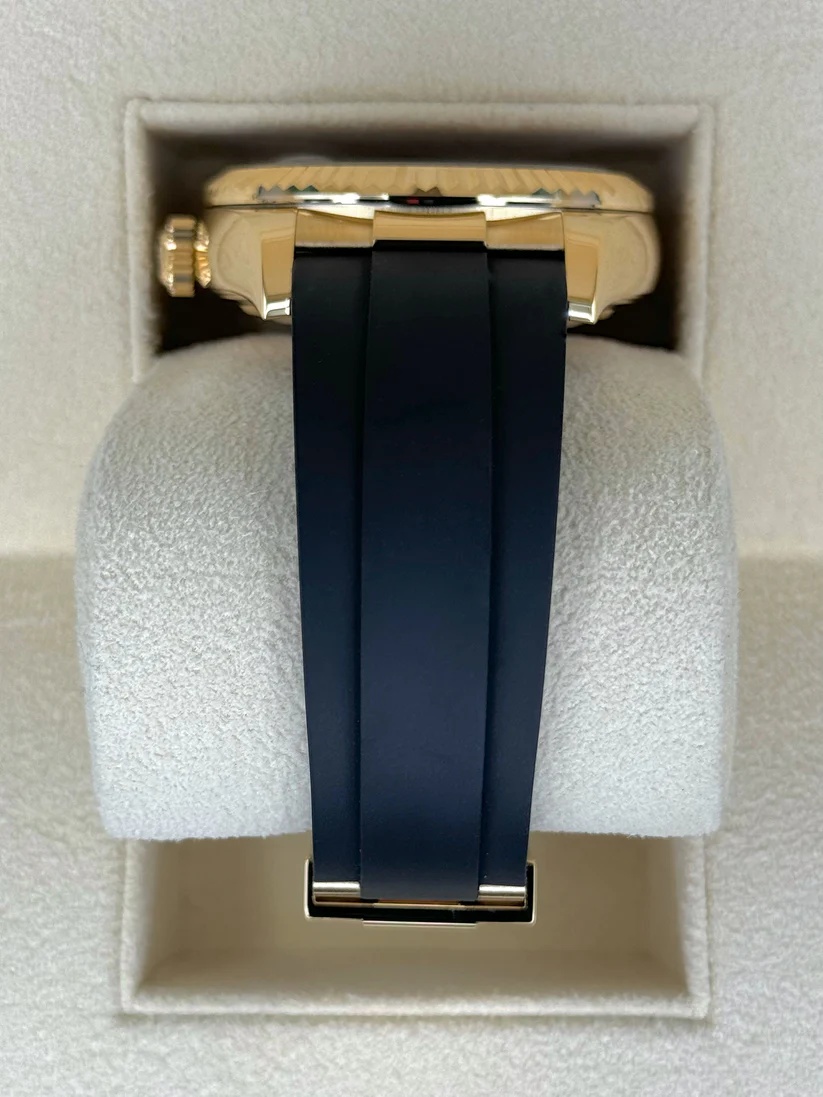 Rolex Sky-Dweller 42mm 336238-0001 Yellow Gold Champagne Dial Oysterflex - Image 5