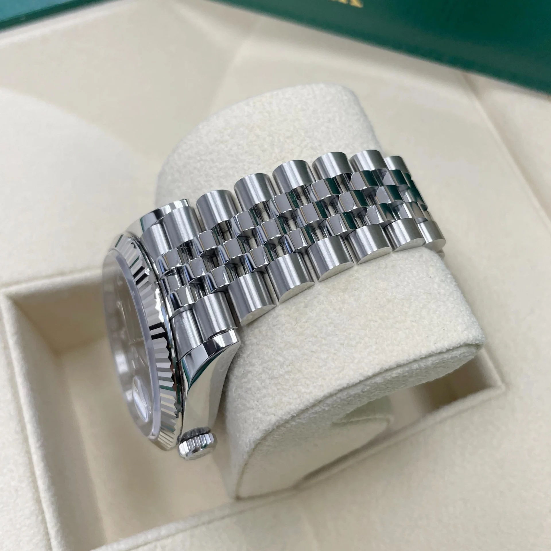 Rolex Datejust 36mm 126234 Blue Fluted Motif Diamond Dial Jubilee Bracelet Watch - Image 8