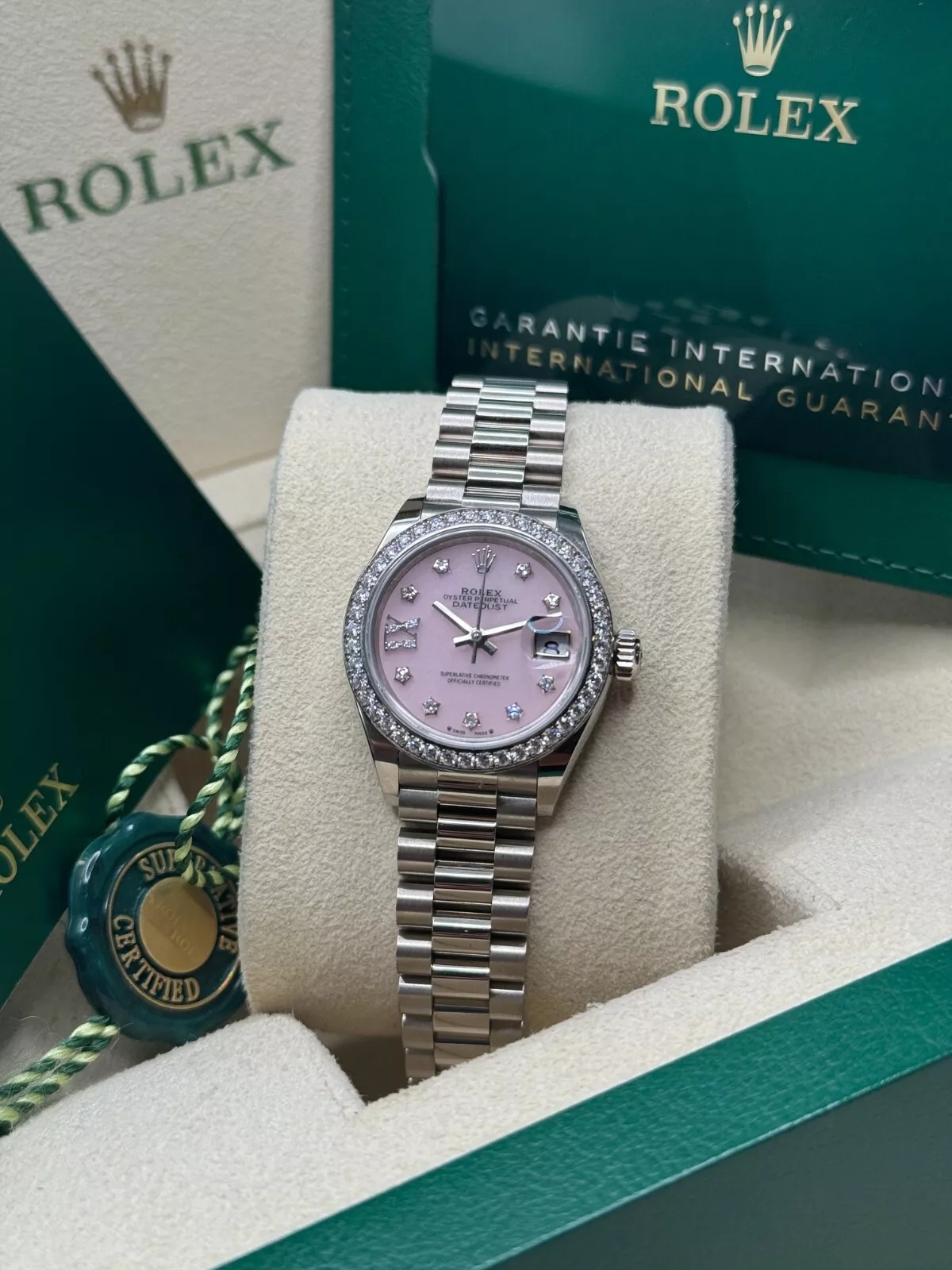 Rolex Lady-Datejust 28mm 279139RBR Pink Opal Diamond Dial and Diamond Bezel White Gold Bracelet - Image 7