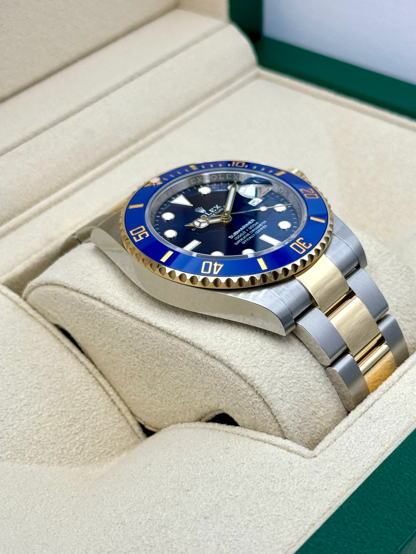 Rolex Submariner 41mm 126613LB - Image 4