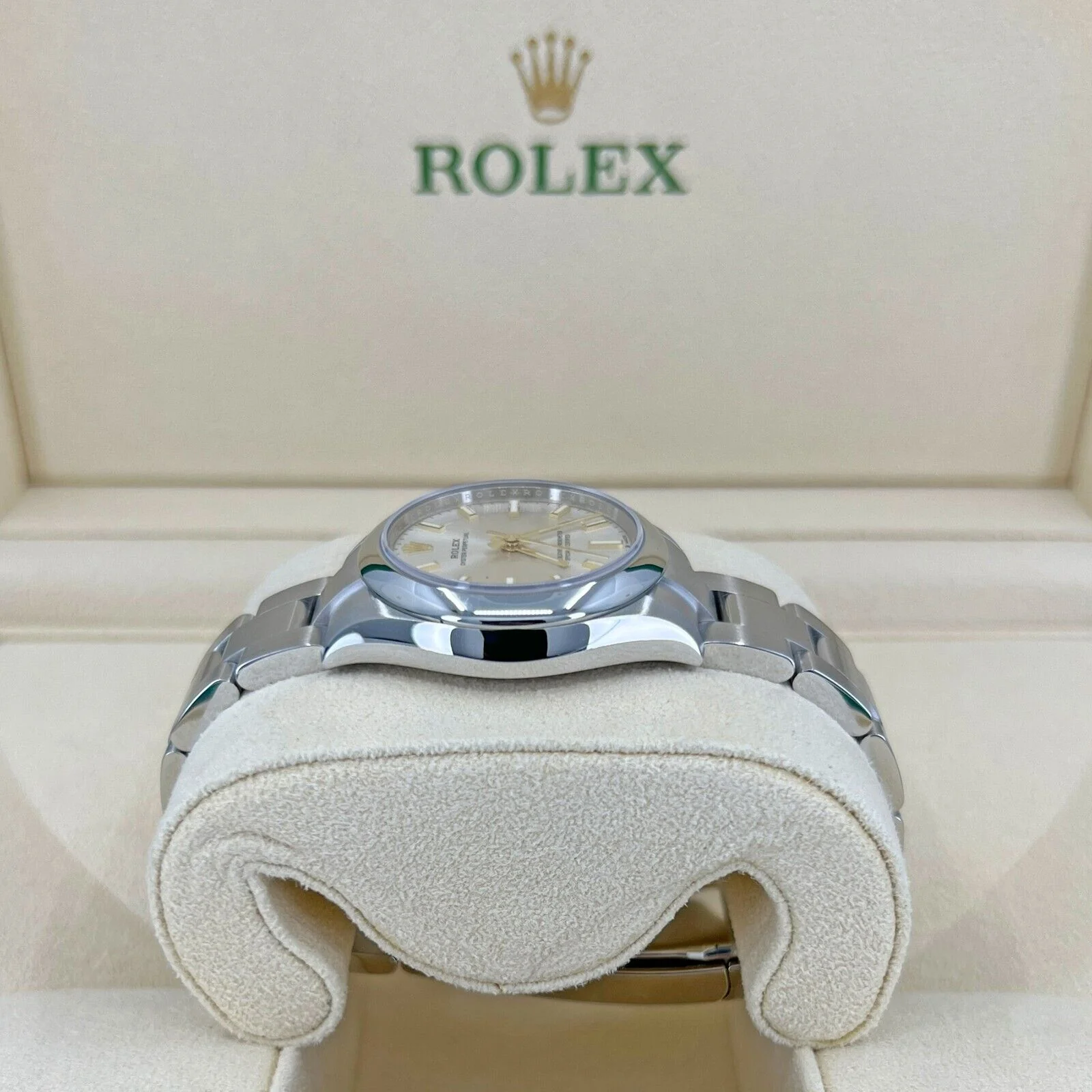 Rolex Oyster Perpetual 31mm 277200-0001 Silver Dial Oyster Bracelet Watch - Image 4