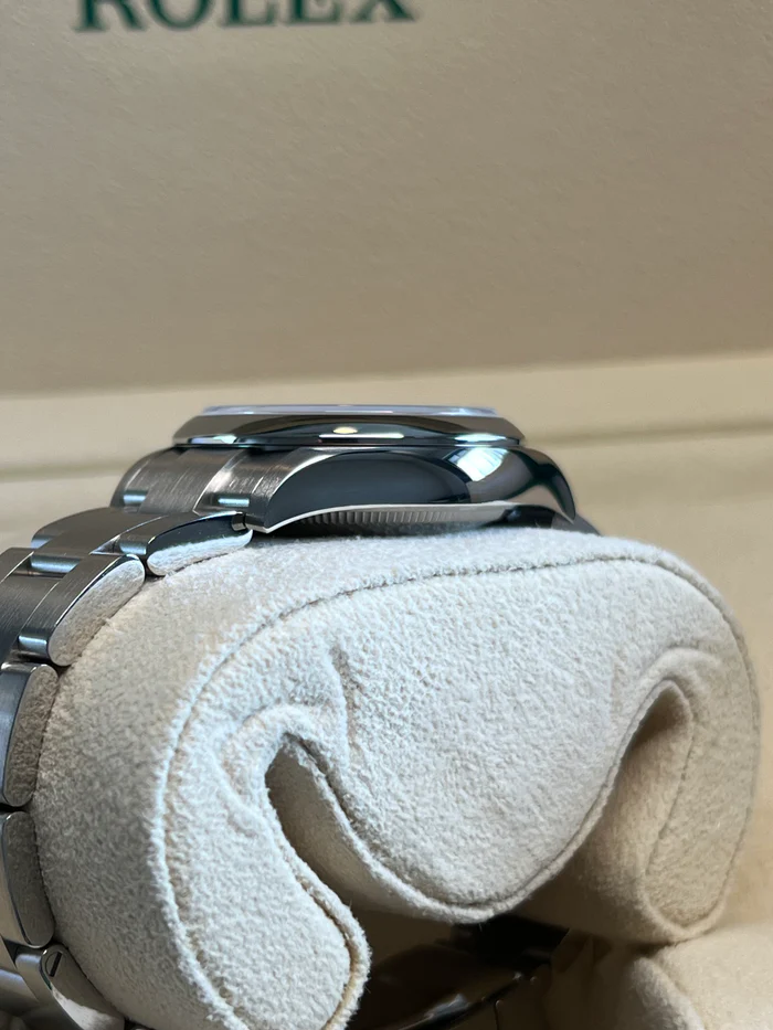 Rolex Oyster Perpetual 31mm 277200-0006 Green Dial Oyster Bracelet Watch - Image 6