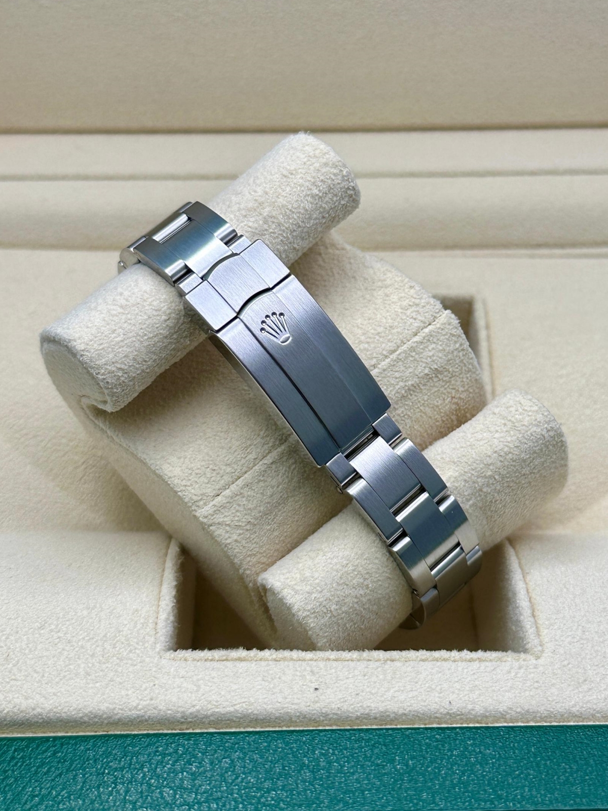 Rolex Oyster Perpetual 28mm 276200-0001 Silver Dial Oyster Bracelet Watch - Image 10