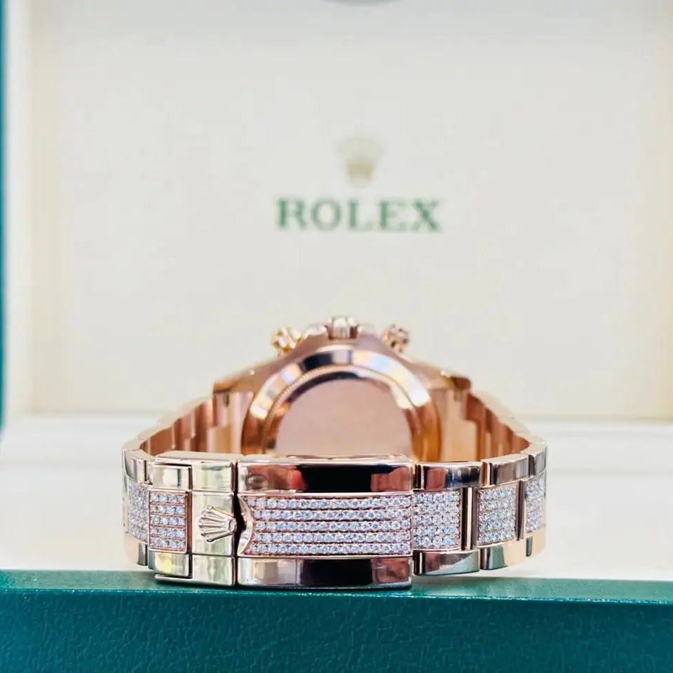Diamond Rolex Cosmograph Daytona 116505 Custom Rainbow Diamond 18K Rose Gold 40mm - Image 7