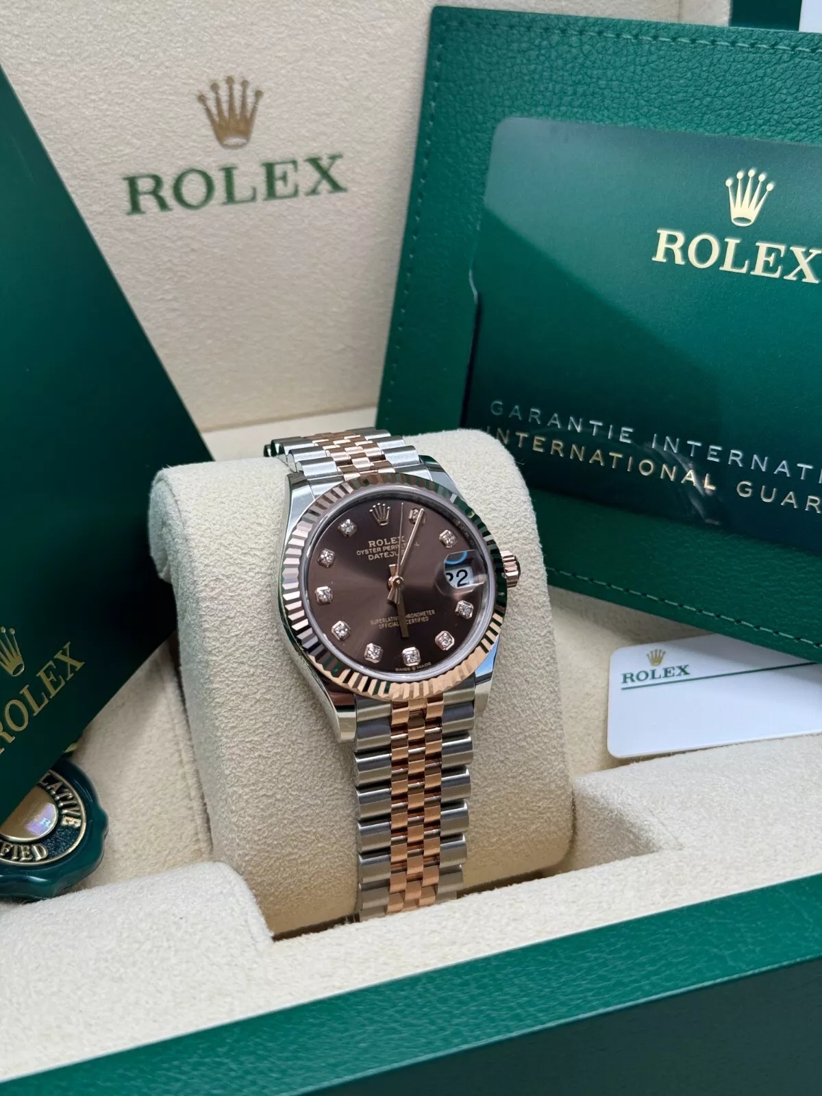 Rolex Lady-Datejust 28mm 279171 Chocolate Diamond Oyster Stainless Steel and Rose Gold - Image 4