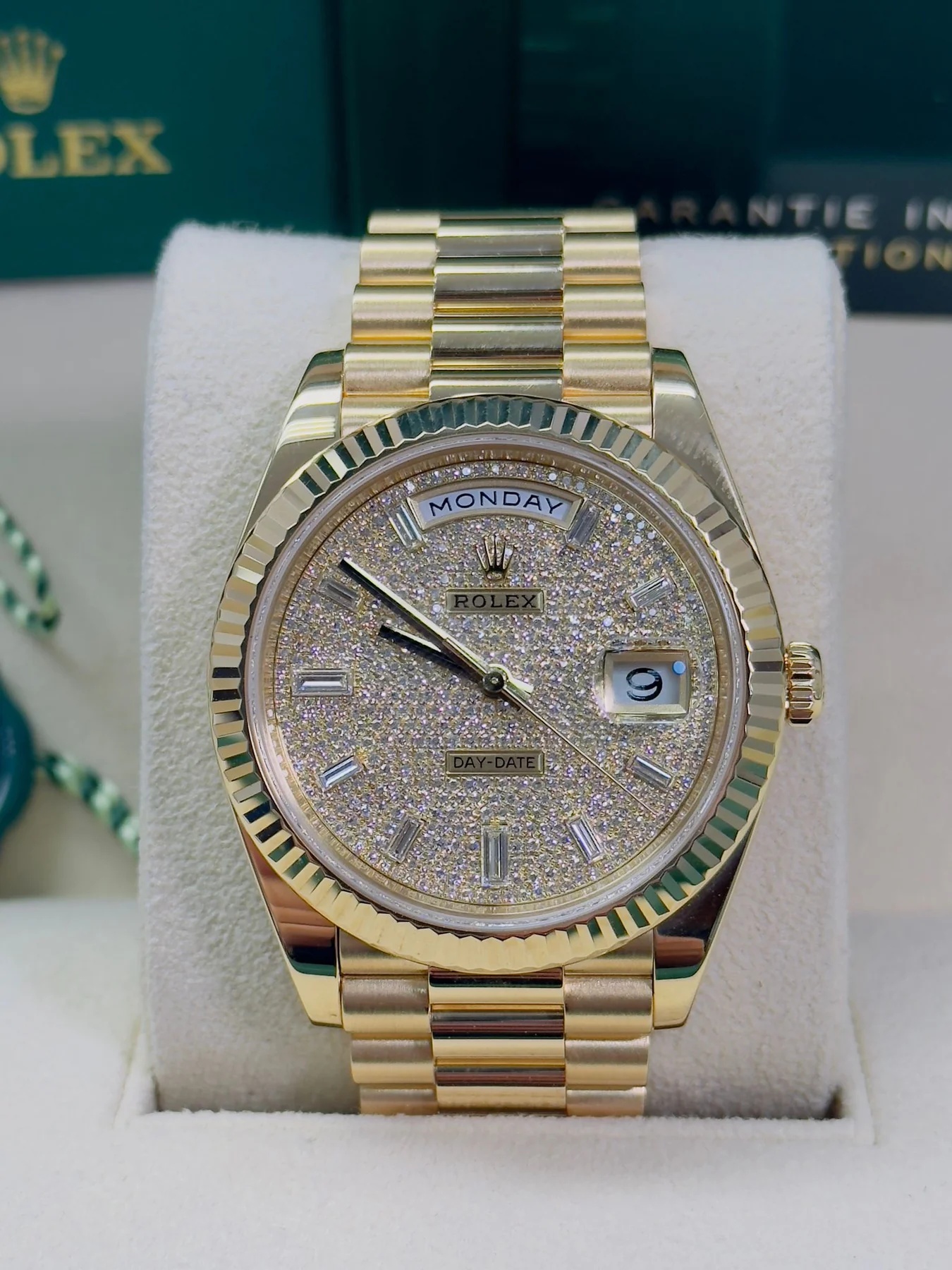 Rolex Yellow Gold President Day Date 40mm Diamond Pave Dial - 228238 - Image 2