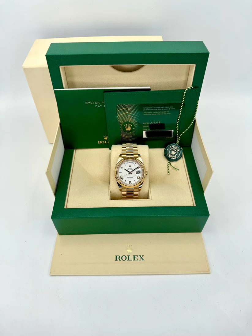 Rolex Day-Date "President" 40mm Yellow Gold White Roman Dial - 228238 - Image 8