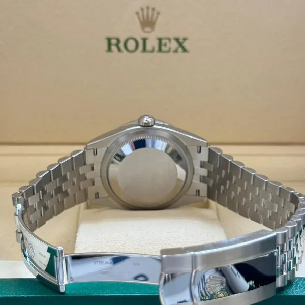 Rolex  Datejust 36mm 126284 Blue Dial Jubilee Bracelet