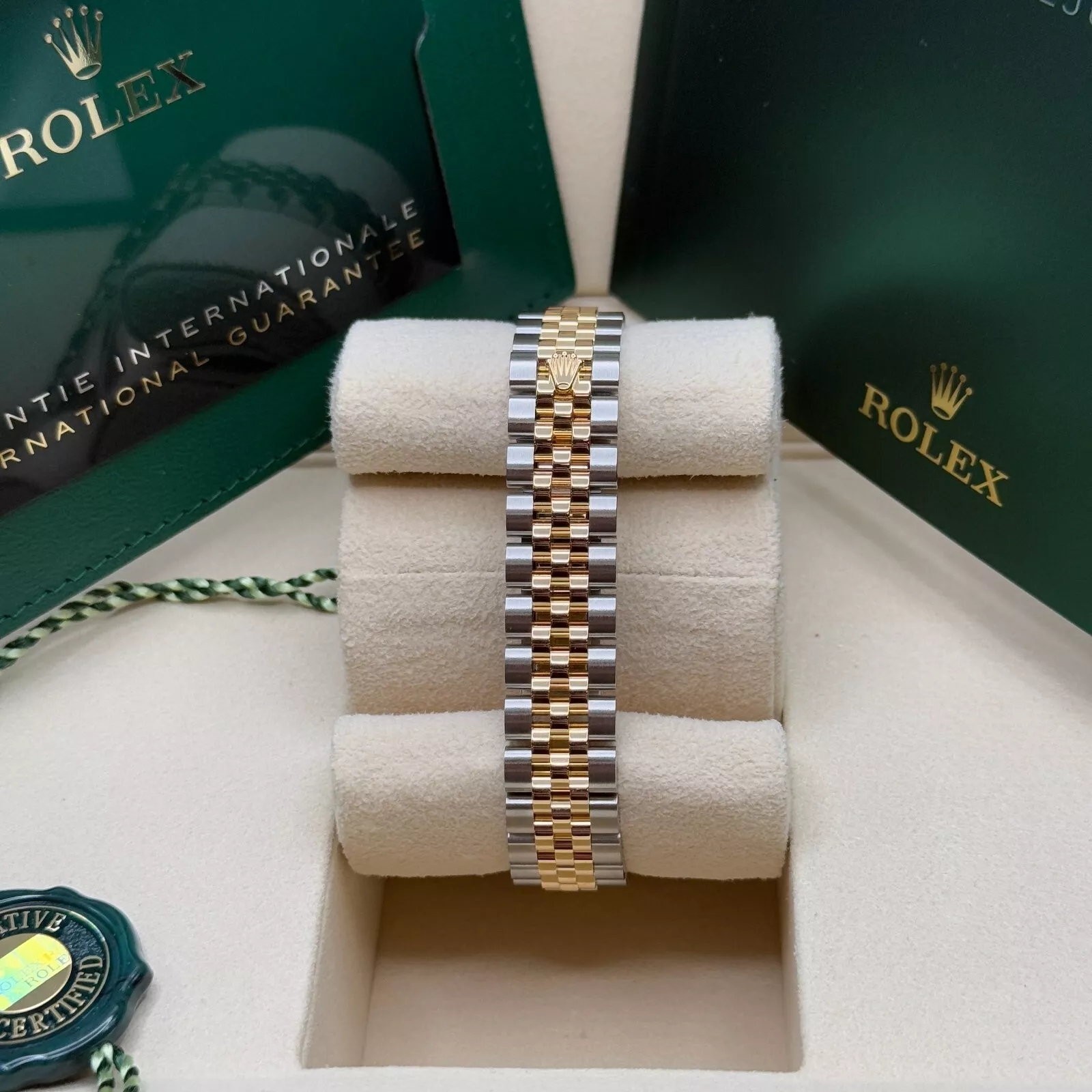 Rolex Lady-Datejust 28mm 279173 White Roman Dial Oyster Bracele - Image 13
