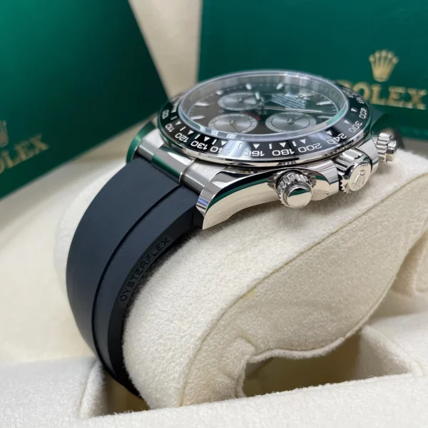 Rolex Cosmograph Daytona 126519LN 40mm
