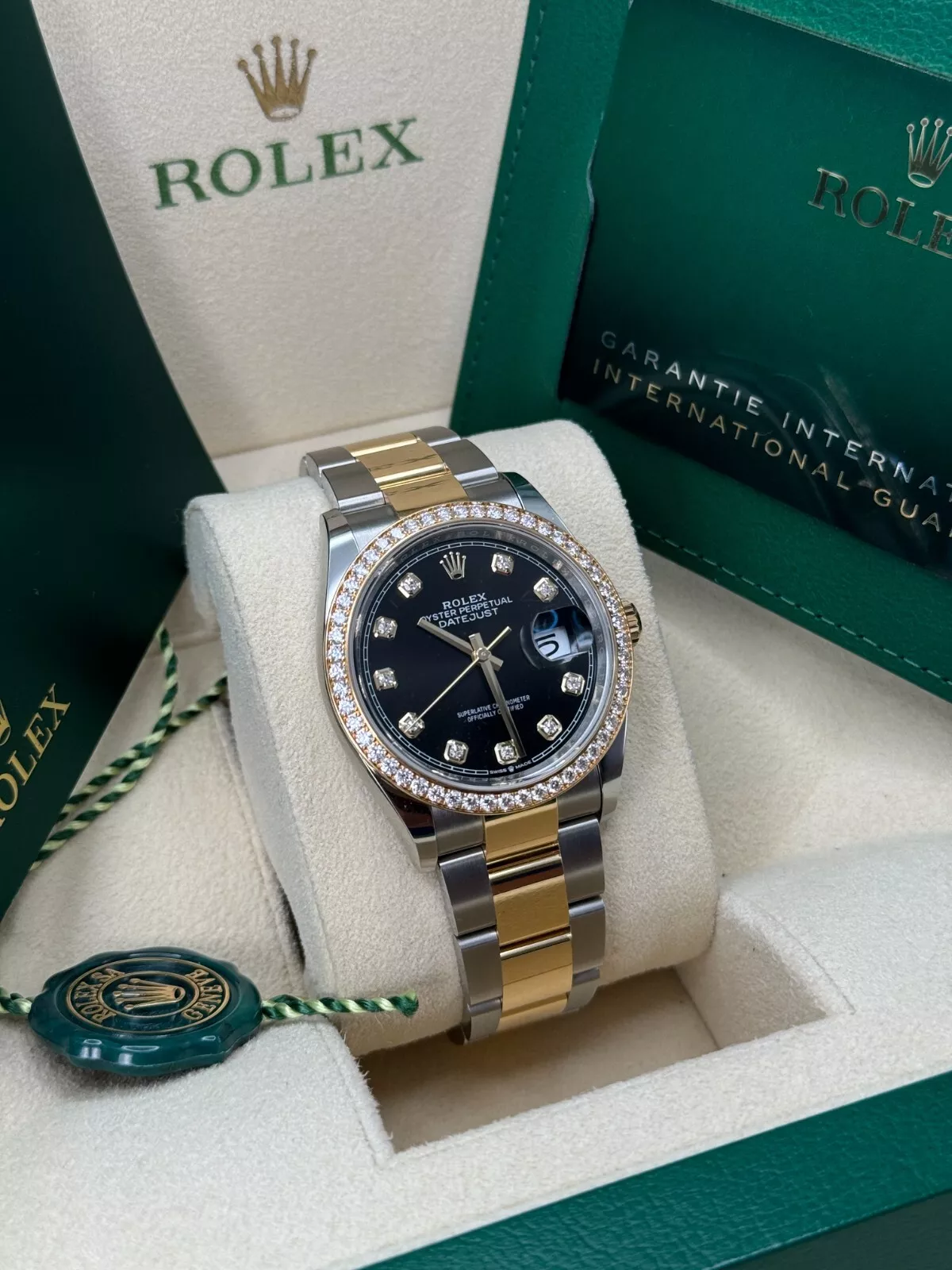 Rolex Datejust 36mm 126283 Bright Black Dial Oyster Bracelet Watch - Image 4