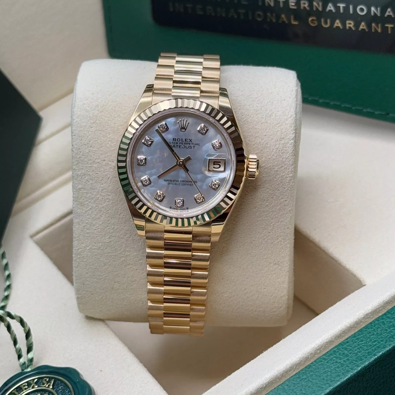 Rolex Lady-Datejust 28mm 279178 Mother-of-Pearl Diamonds Dial - Image 8