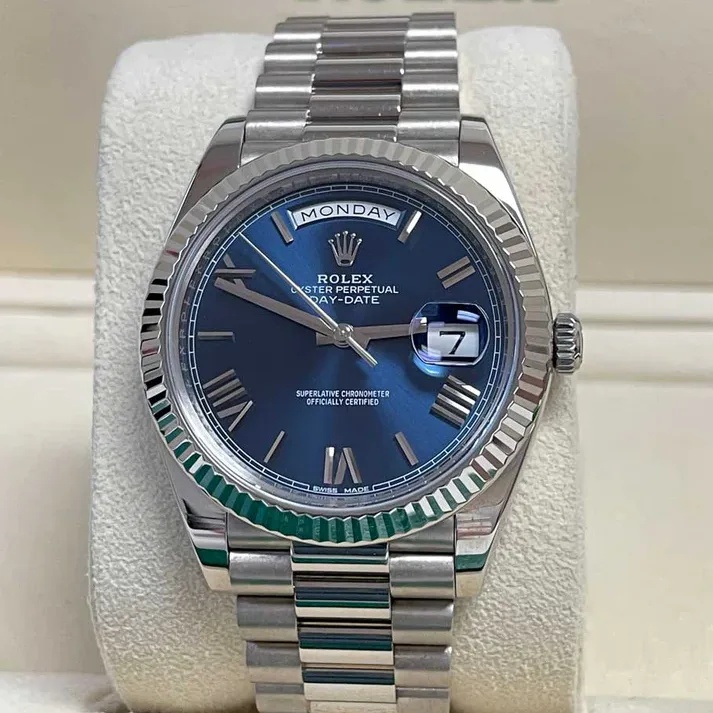 Rolex Day-Date "President" 40mm Blue Roman Dial 228236-0007 - Image 2