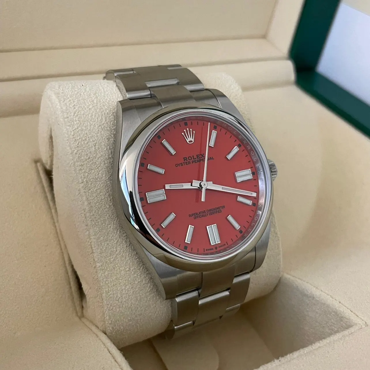 Rolex Oyster-Perpetual 124300-0007 41mm - Image 3